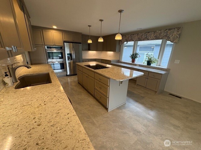 2540 Forest Ridge Drive Southeast Auburn, WA 98002 - Photo 7 of 40