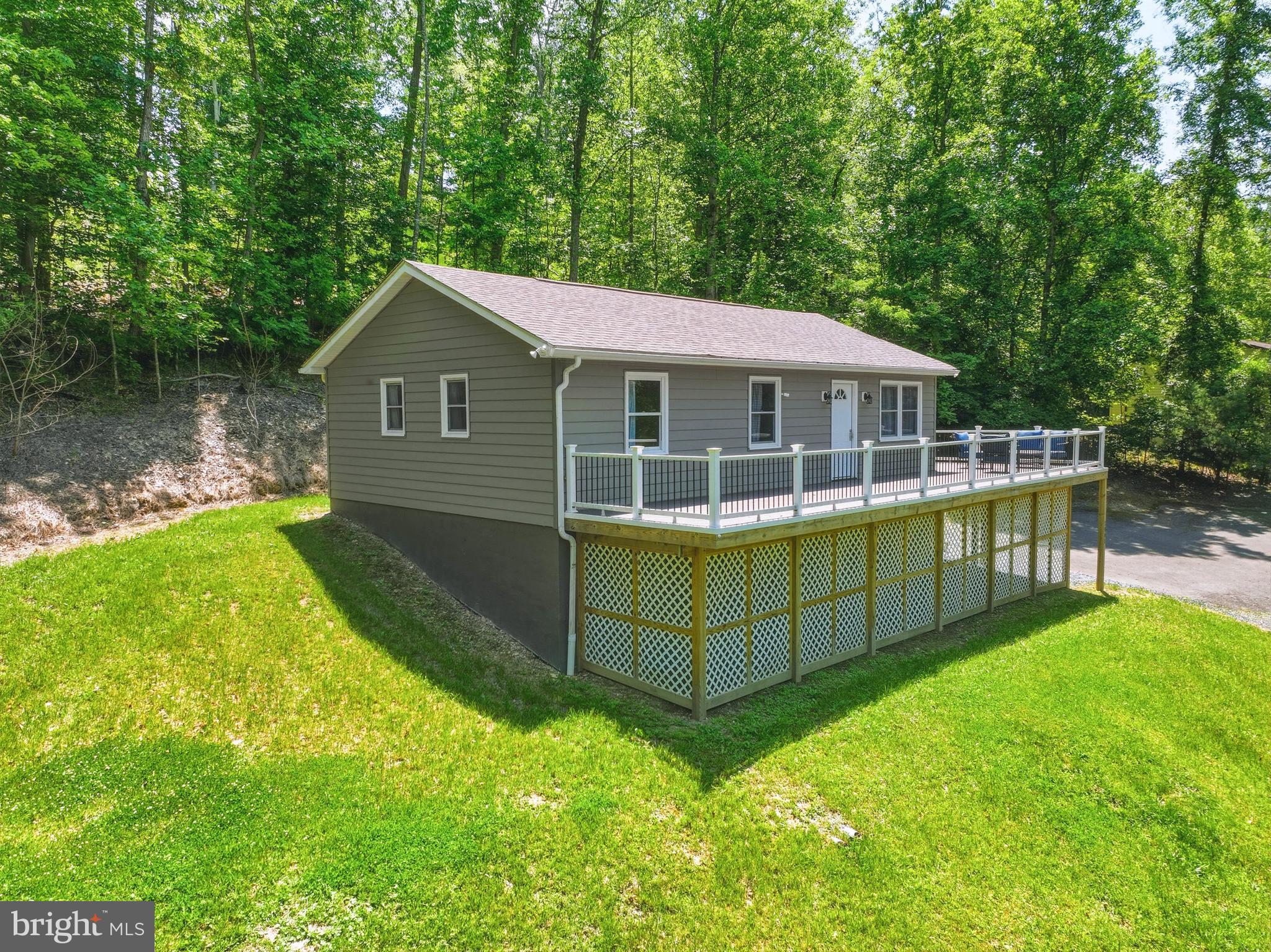 1008 Oregon Hollow Road Linden, VA 22642 - Photo 3 of 51