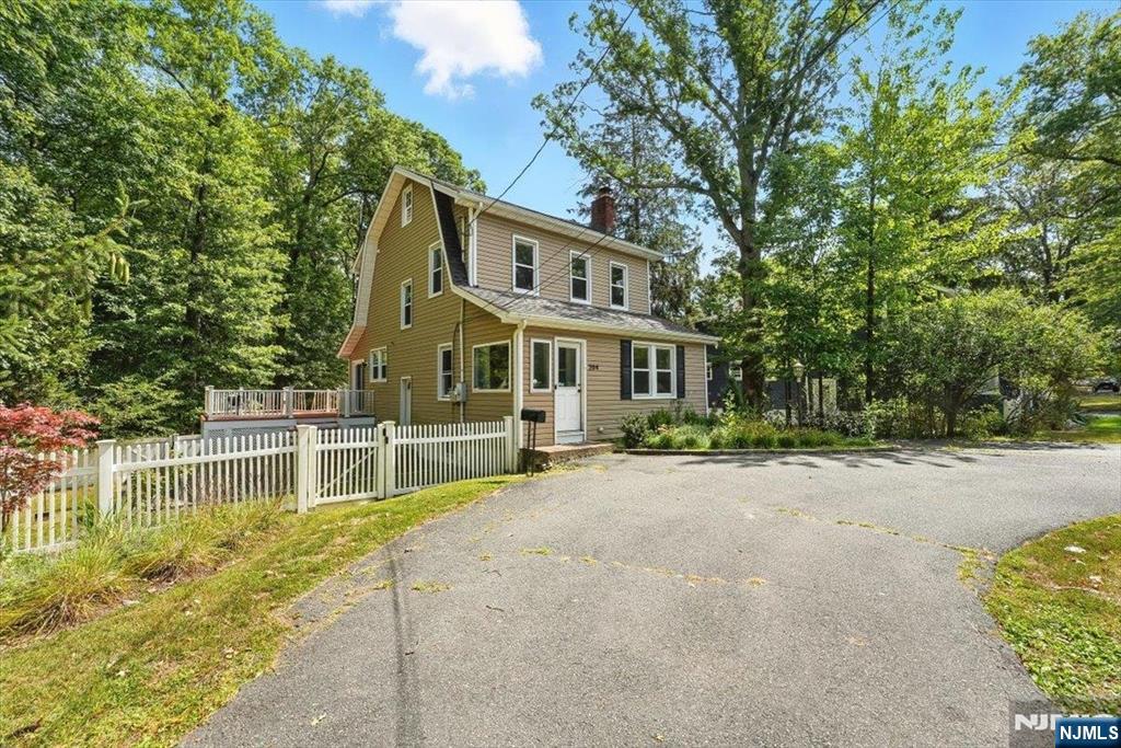 204 West Northfield Road Livingston, NJ 07039 - Photo 31 of 34