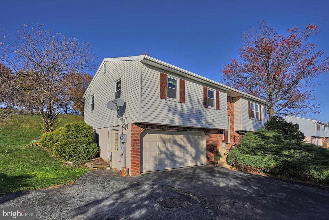 310 Springville Road Quarryville, PA 17566 - Photo 3 of 31 Gallery Image 3