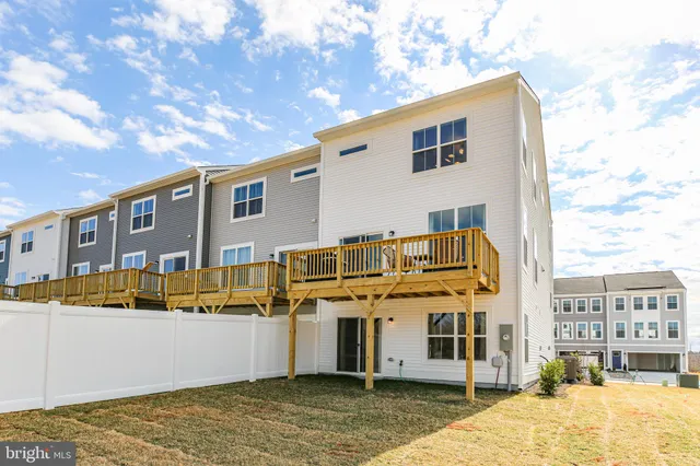 $458,800 | 7722 Harlow Circle, Spotsylvania, VA 22551