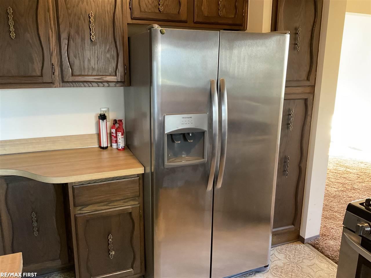 129 Foxboro Drive Rochester, MI 48309 - Photo 14 of 32 50061293-13.JPG