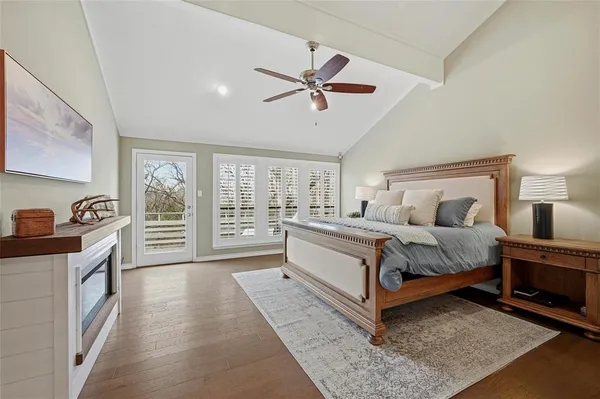 $1,295,000 | 83 Preston Oaks Drive, Pottsboro, TX 75076