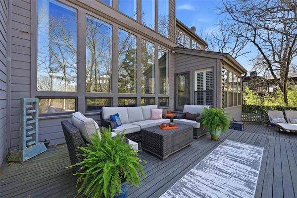 $1,295,000 | 83 Preston Oaks Drive, Pottsboro, TX 75076