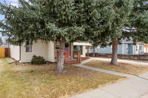 $205,000 | 2425 East B Street, Torrington, WY 82240