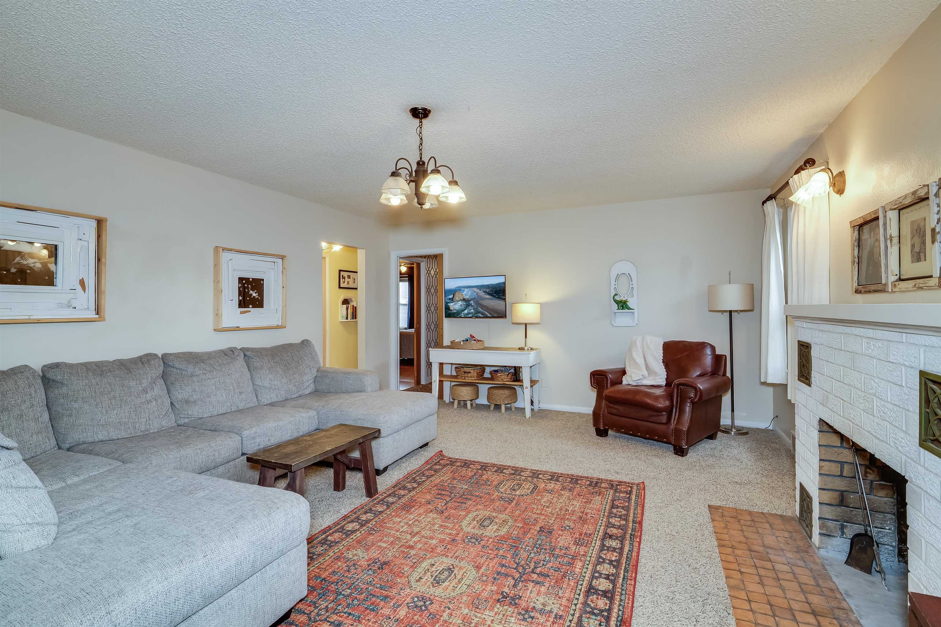 2425 East B Street Torrington, WY 82240 - Photo 7 of 34