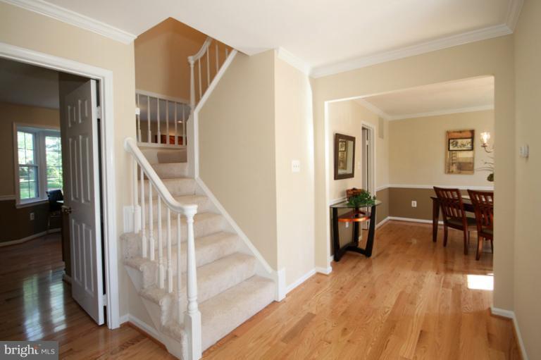 10071 Marshall Pond Road Burke, VA 22015 - Photo 3 of 30 Interior (General)