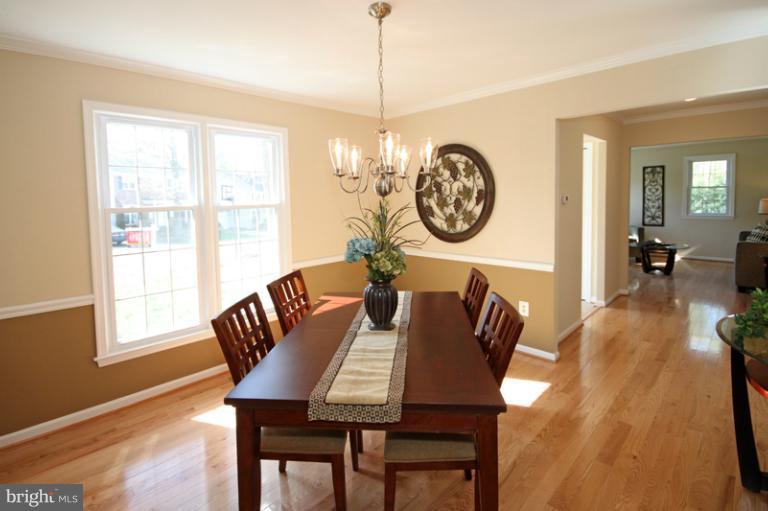 10071 Marshall Pond Road Burke, VA 22015 - Photo 24 of 30 Dining Room
