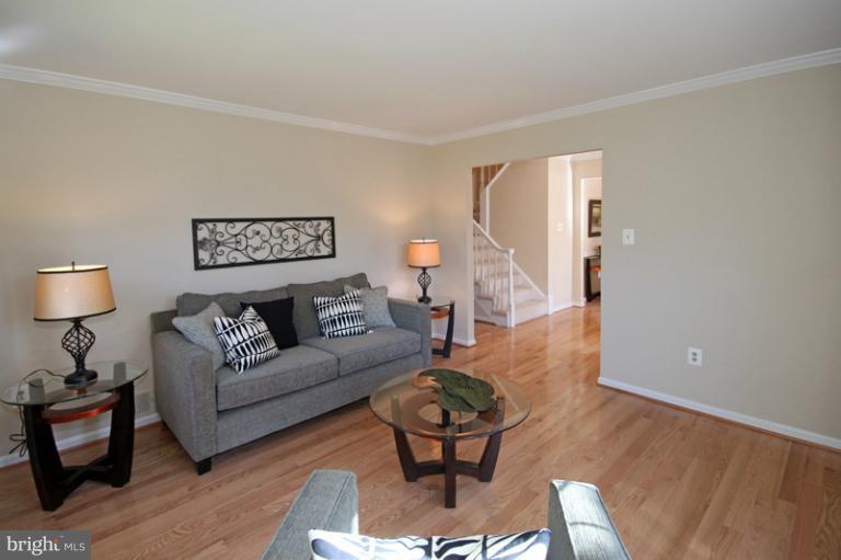 10071 Marshall Pond Road Burke, VA 22015 - Photo 10 of 30 Living Room