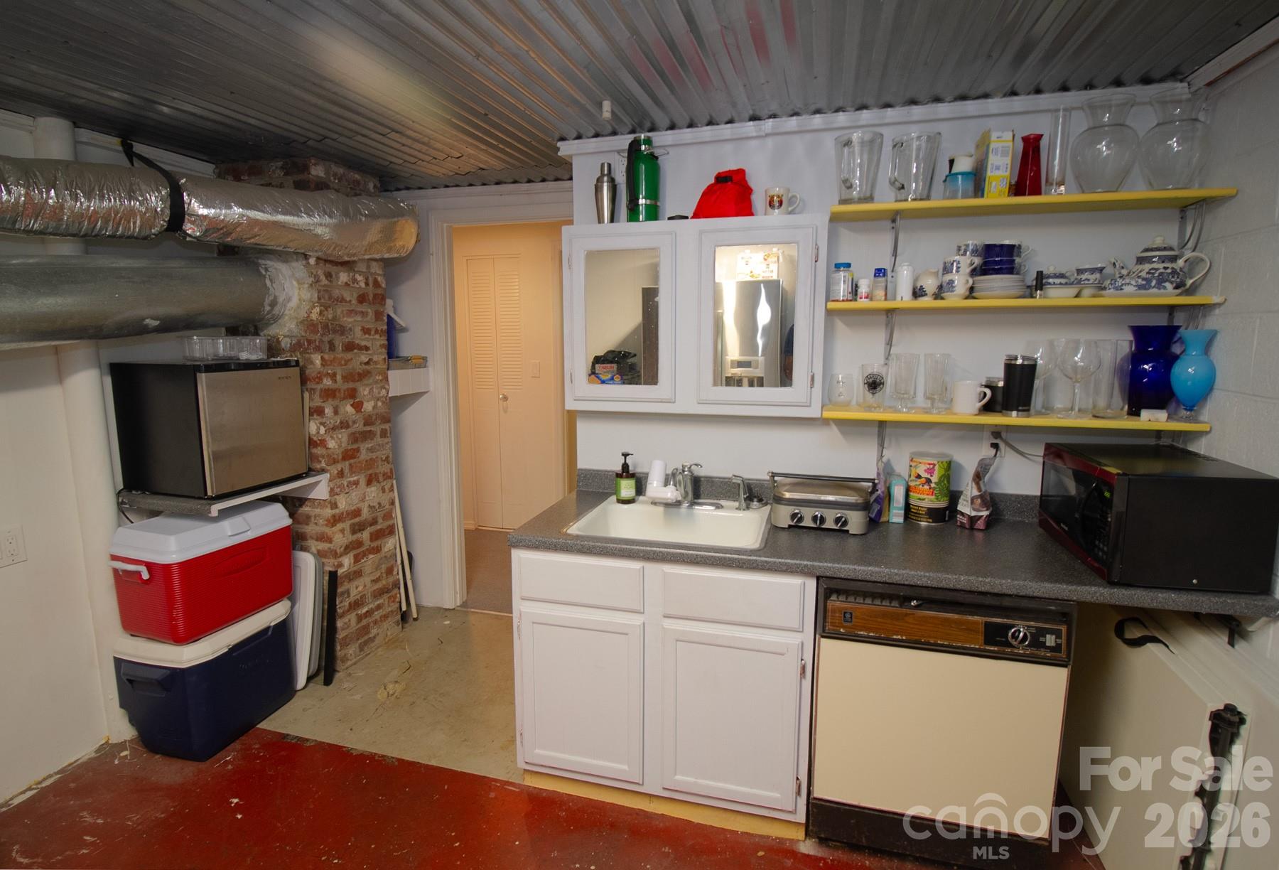 36 Clarendon Road Asheville, NC 28806 - Photo 44 of 48