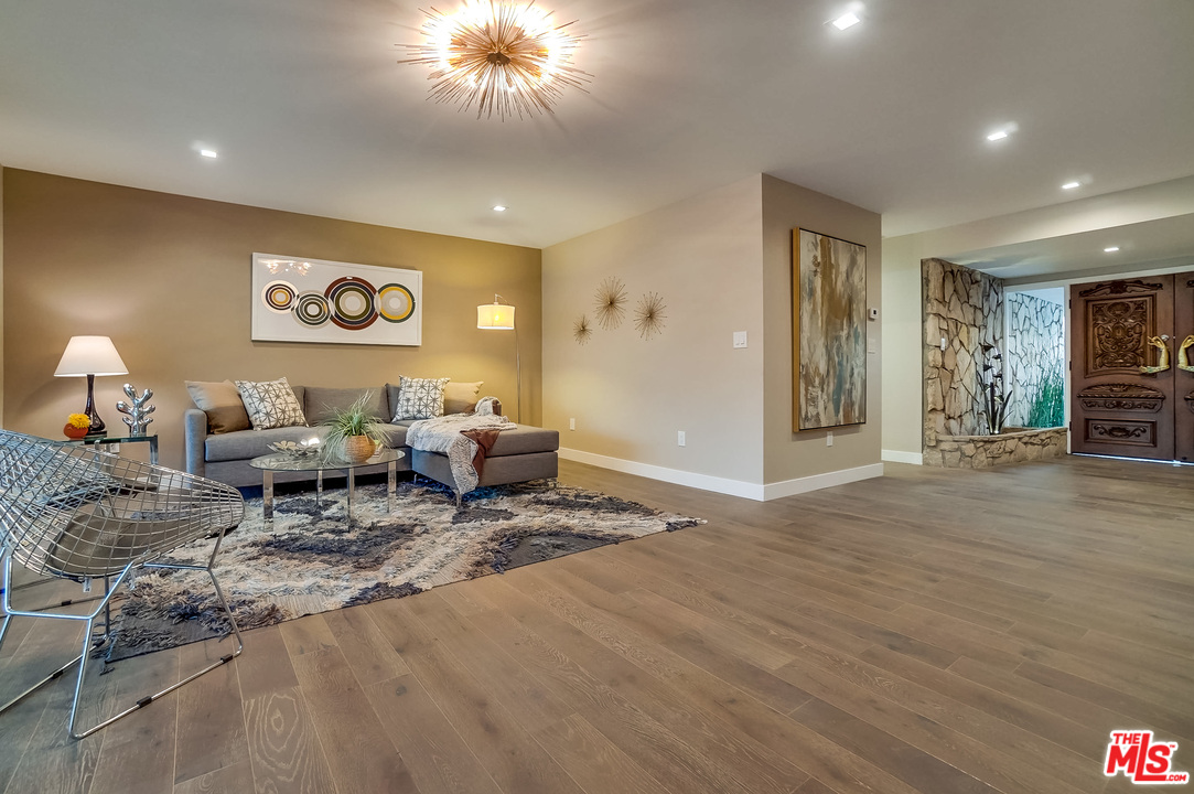 4263 Olympiad Drive View Park, CA 90043 - Photo 14 of 51