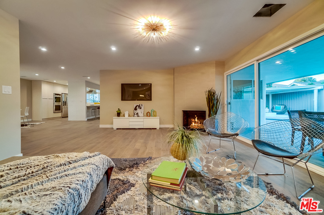 4263 Olympiad Drive View Park, CA 90043 - Photo 15 of 51