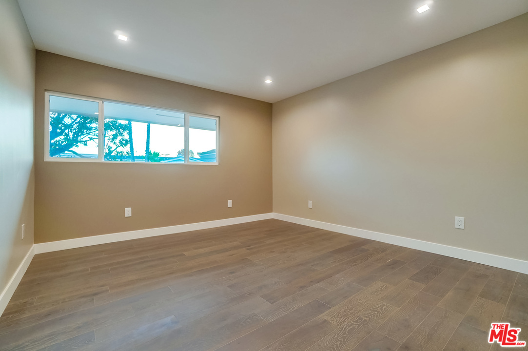 4263 Olympiad Drive View Park, CA 90043 - Photo 41 of 51