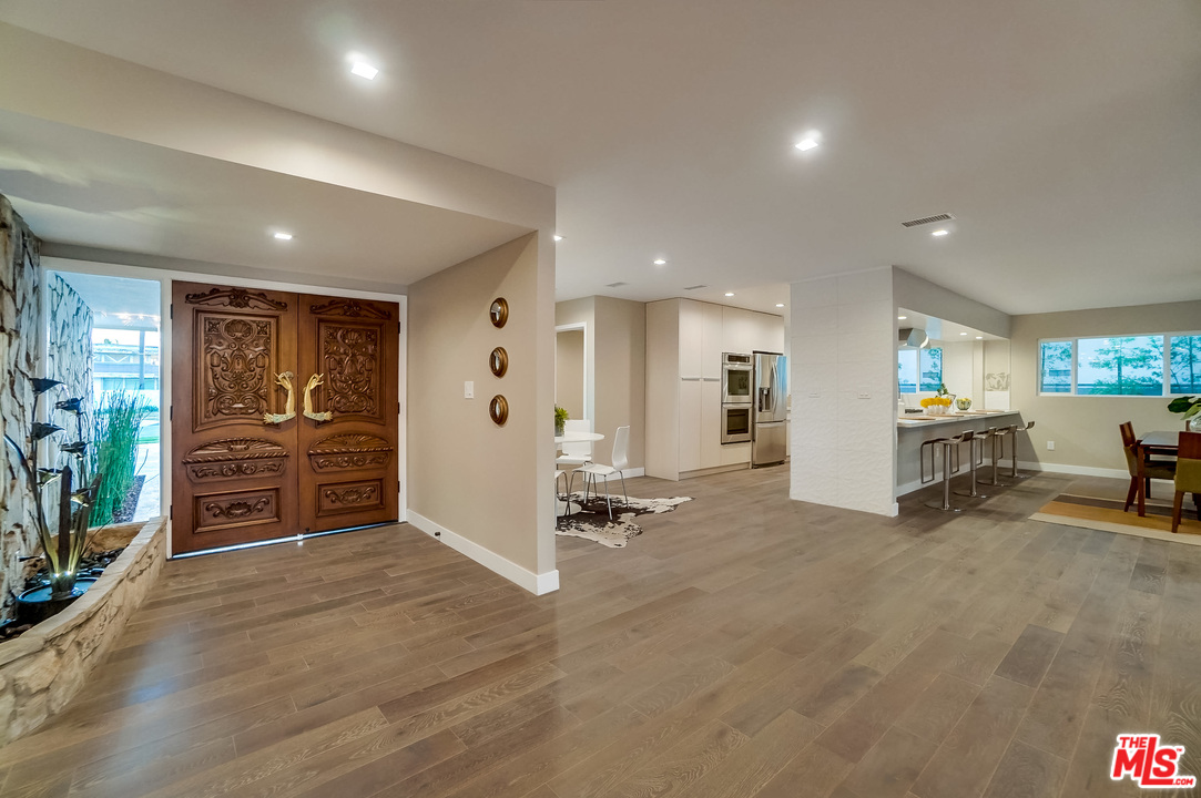 4263 Olympiad Drive View Park, CA 90043 - Photo 10 of 51