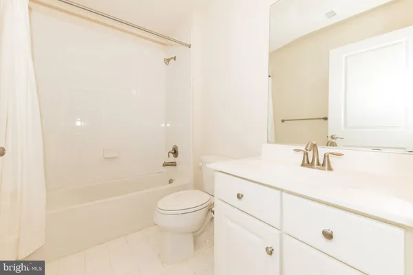 $3,900 | 5255 Stream Bank Lane, Greenbelt, MD 20770