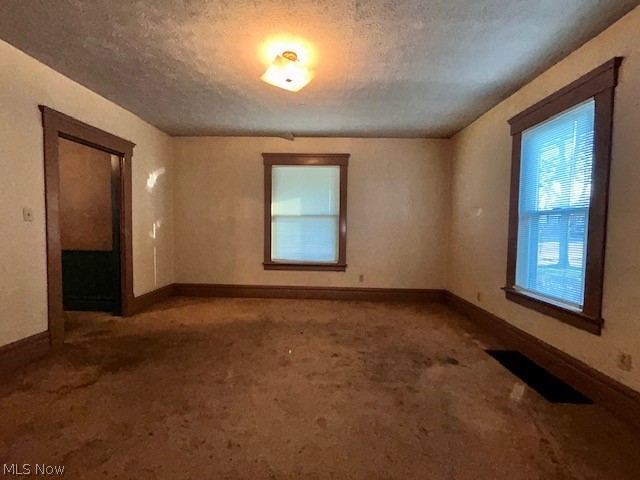 567 Fouse Avenue Akron, OH 44310 - Photo 7 of 19