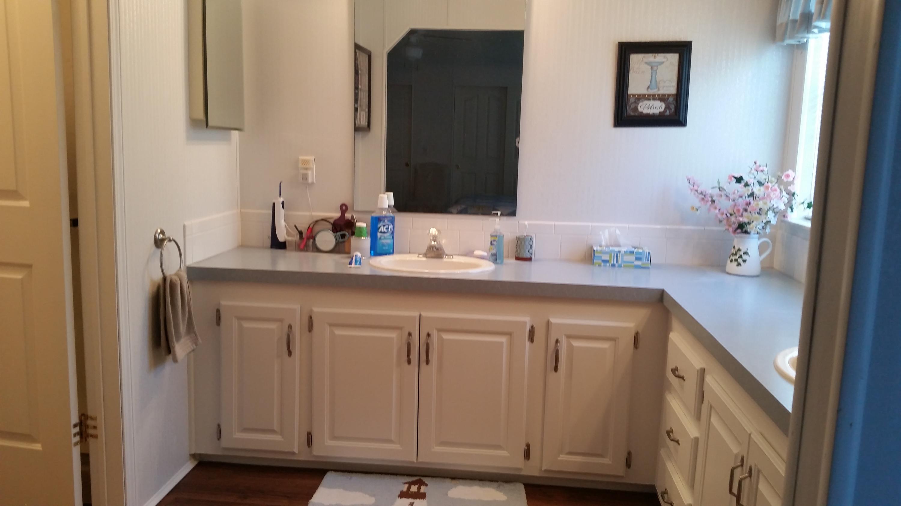 511 Thames Bluff Ridge, Unit C35 Fort Pierce, FL 34982 - Photo 7 of 11 Master Bath