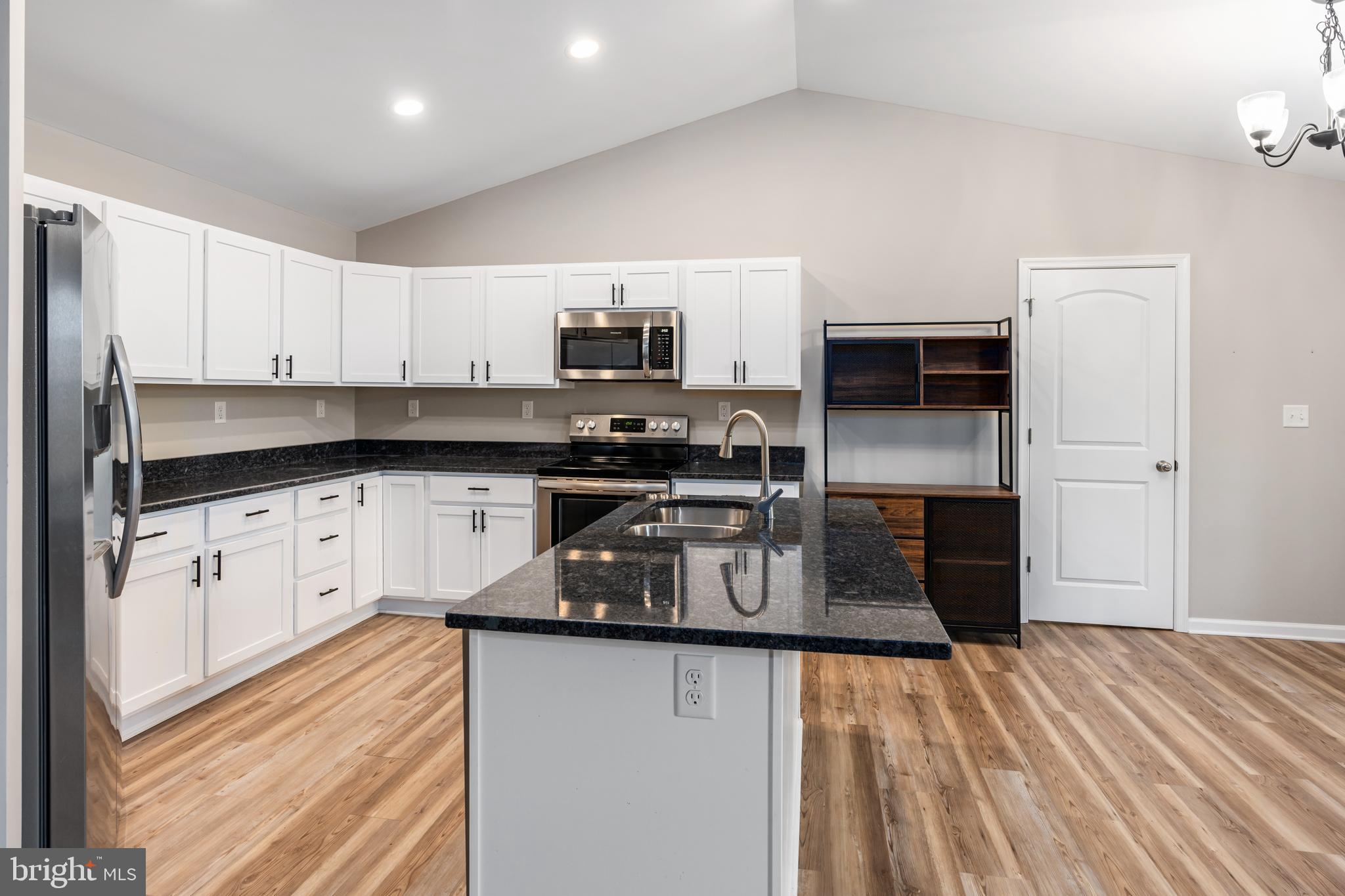 420 Roland Road Woodstock, VA 22664 - Photo 8 of 49 Gallery Image 8