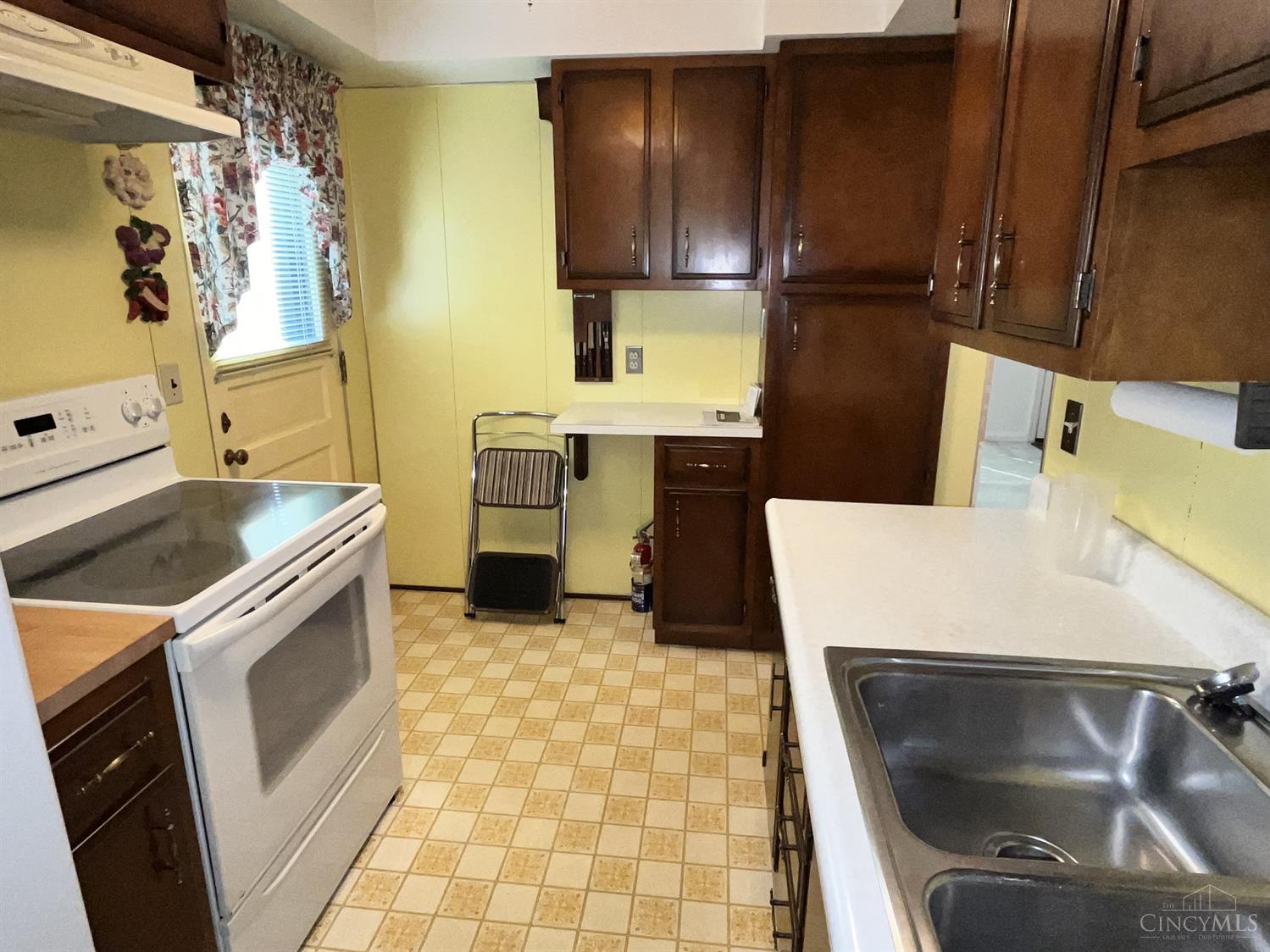 3002 Ferguson Road Cincinnati, OH 45238 - Photo 13 of 36 Gallery Image 13