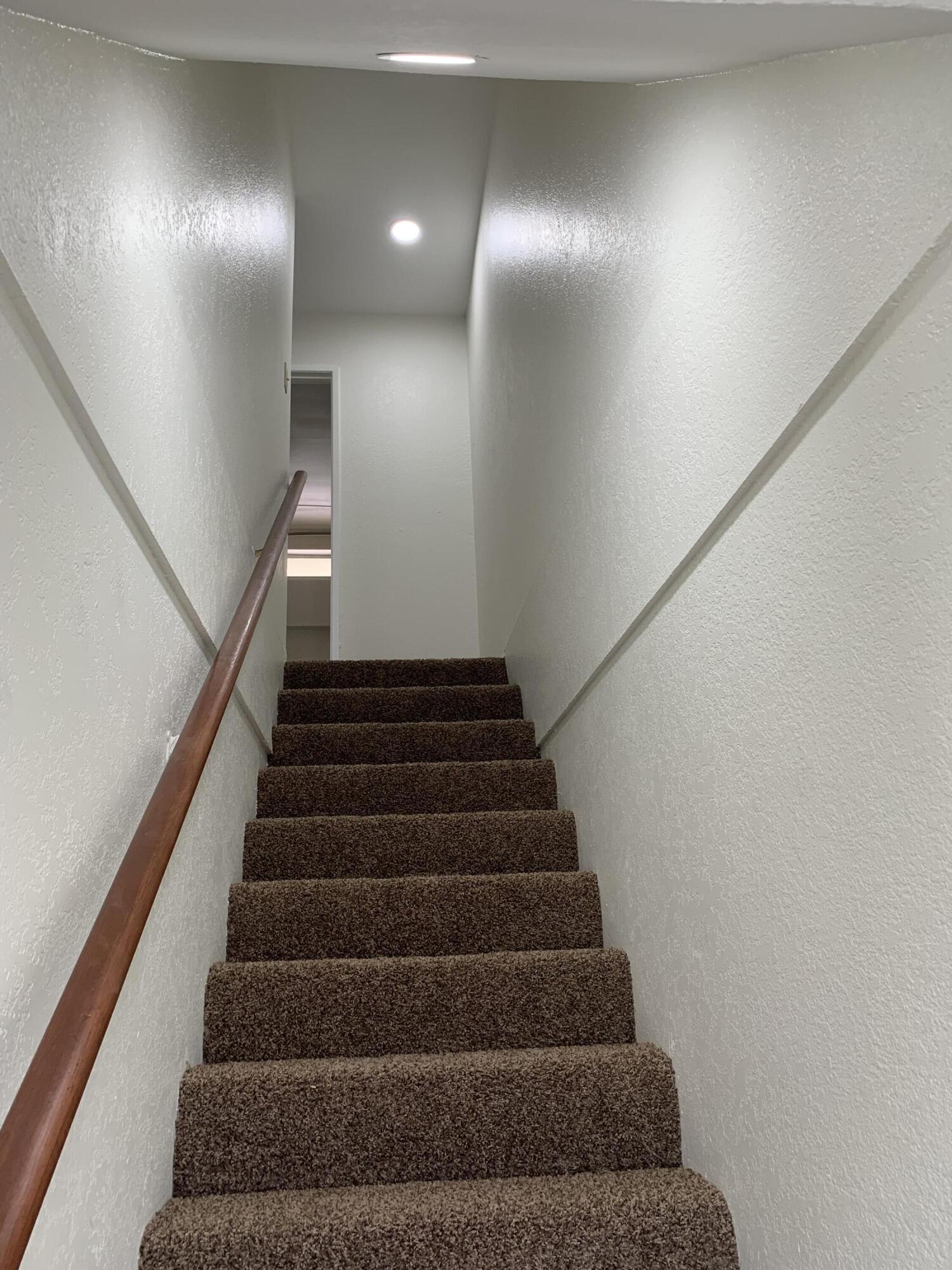 40225 Harris Lane, Unit 304 Palm Desert, CA 92211 - Photo 6 of 14 a view of entryway