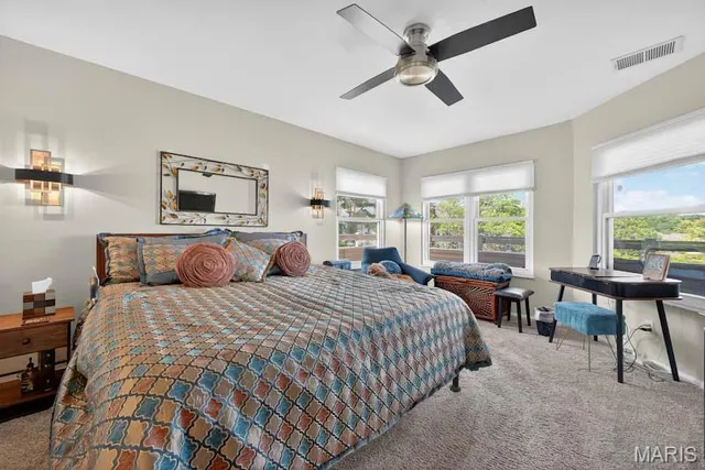 $230,000 | 1033 Wilton Royal Drive, Unit 204, Creve Coeur, MO 63146