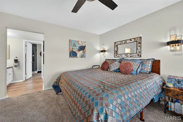 $230,000 | 1033 Wilton Royal Drive, Unit 204, Creve Coeur, MO 63146