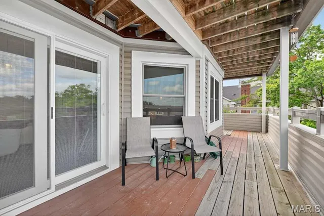 $230,000 | 1033 Wilton Royal Drive, Unit 204, Creve Coeur, MO 63146