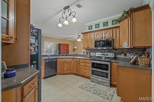 $410,000 | 5381 State Hwy C, Steele, MO 63877