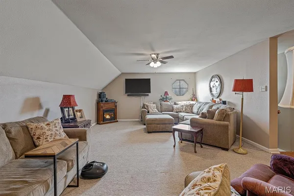 $410,000 | 5381 State Hwy C, Steele, MO 63877