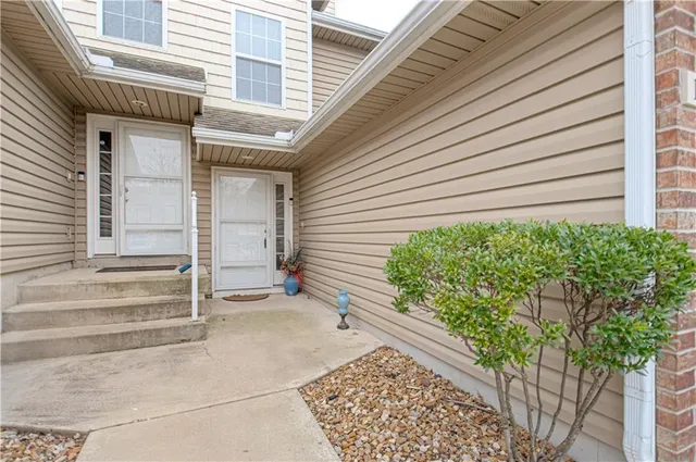 $189,500 | 10631 East 46th Terrace, Kansas City, MO 64133