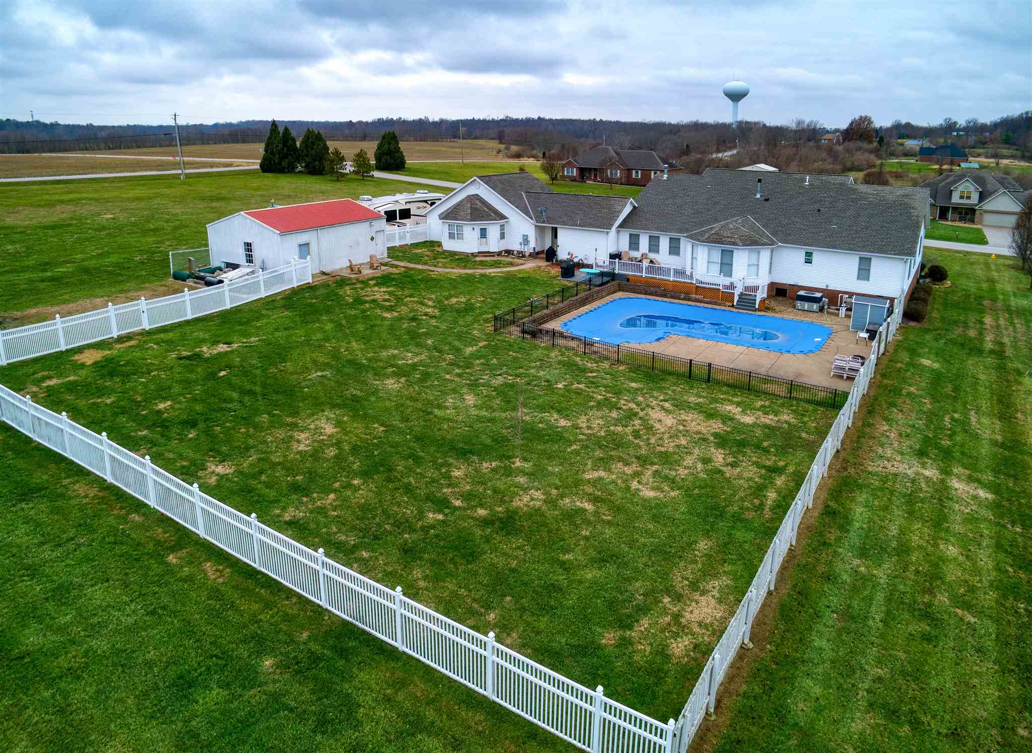 3466 West Martin Road Newburgh, IN 47630 - Photo 3 of 36 Gallery Image 3