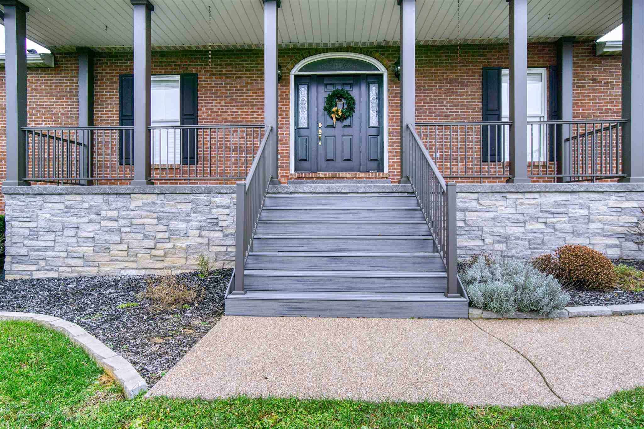 3466 West Martin Road Newburgh, IN 47630 - Photo 5 of 36 Gallery Image 5