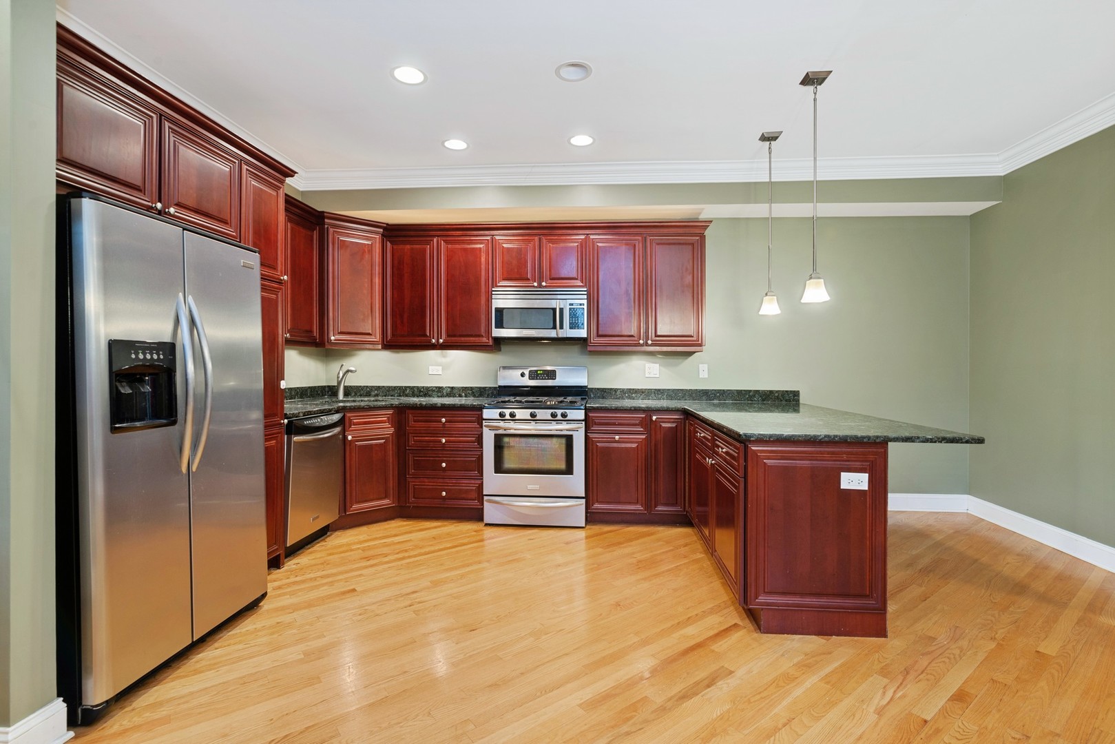 845 Ridge Avenue, Unit 3 Evanston, IL 60202 - Photo 4 of 16