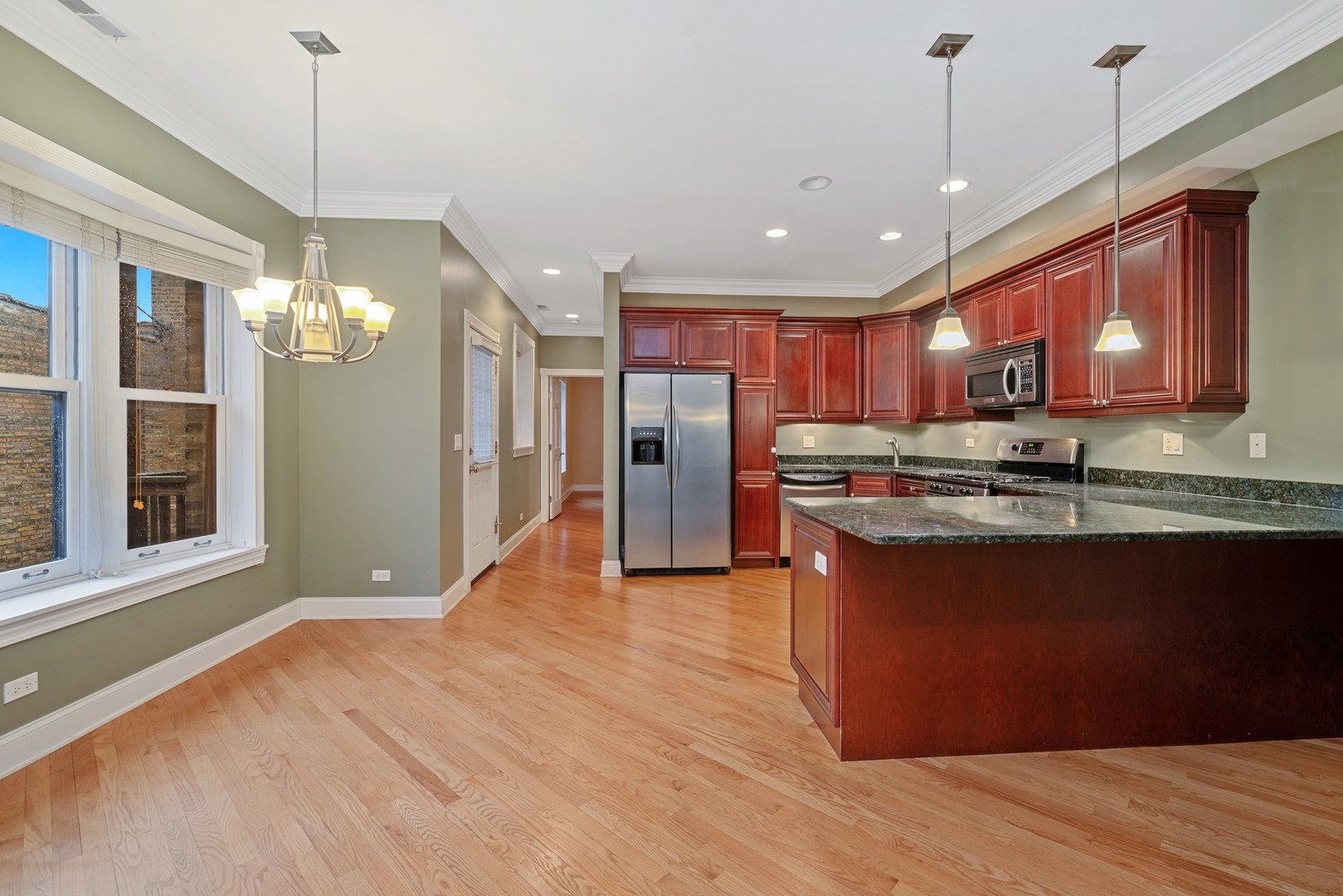 845 Ridge Avenue, Unit 3 Evanston, IL 60202 - Photo 5 of 16