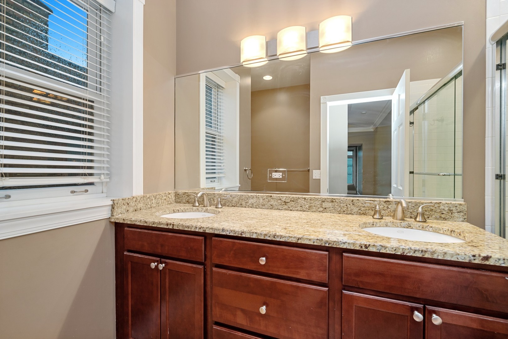 845 Ridge Avenue, Unit 3 Evanston, IL 60202 - Photo 10 of 16