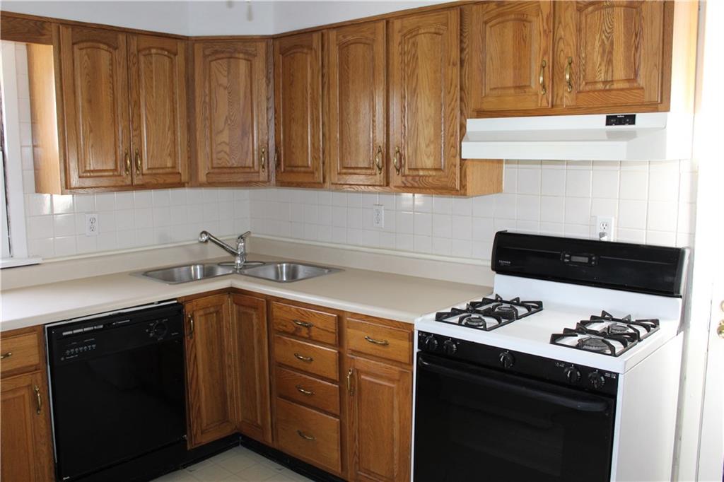 2230 Guffey Road North Huntingdon, PA 15642 - Photo 3 of 25 Gallery Image 3