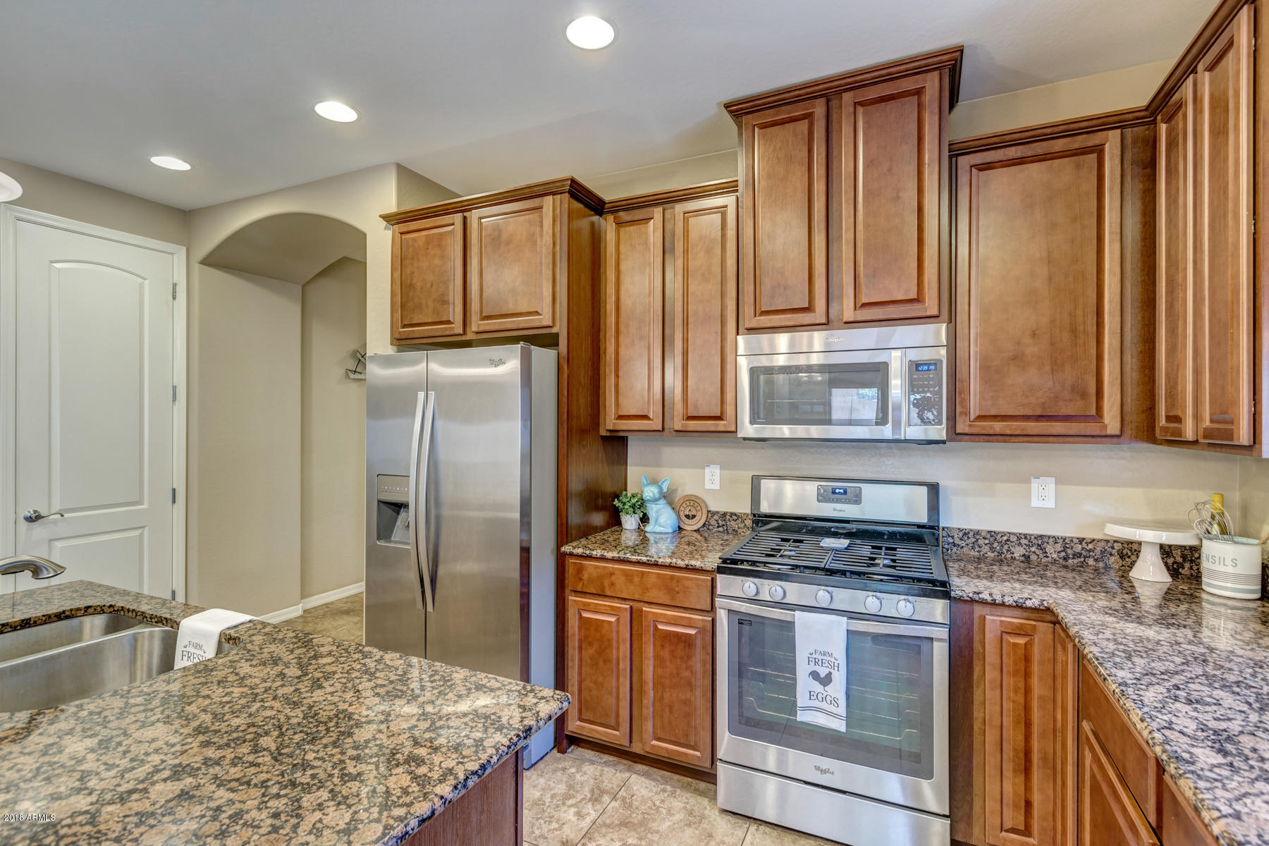 20693 West Ridge Road Buckeye, AZ 85396 - Photo 4 of 28 20693 W Ridge Rd-9406_08_10