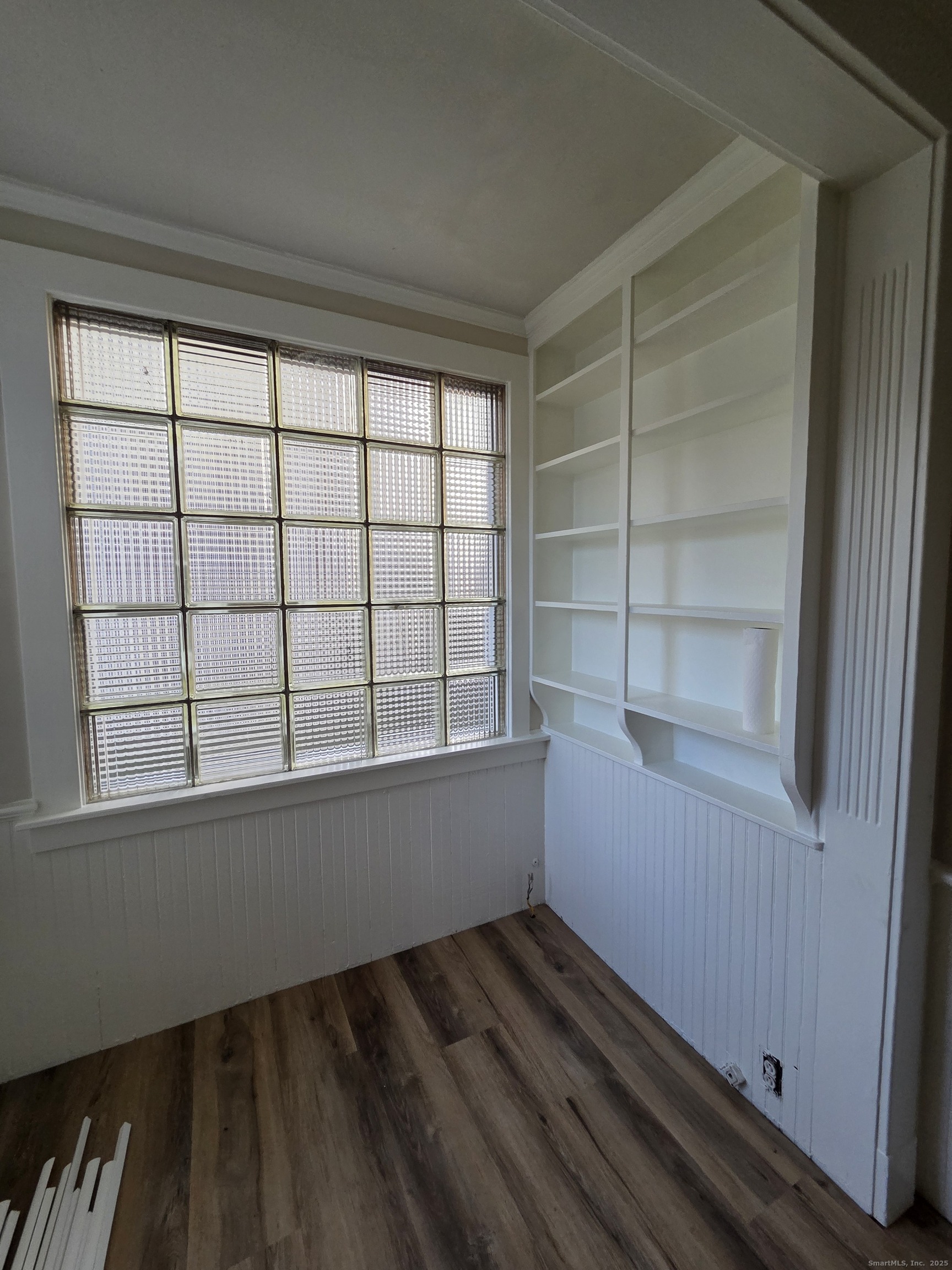 32 Channing Street, Unit 1 New London, CT 06320 - Photo 12 of 13 a view of an empty room with a window