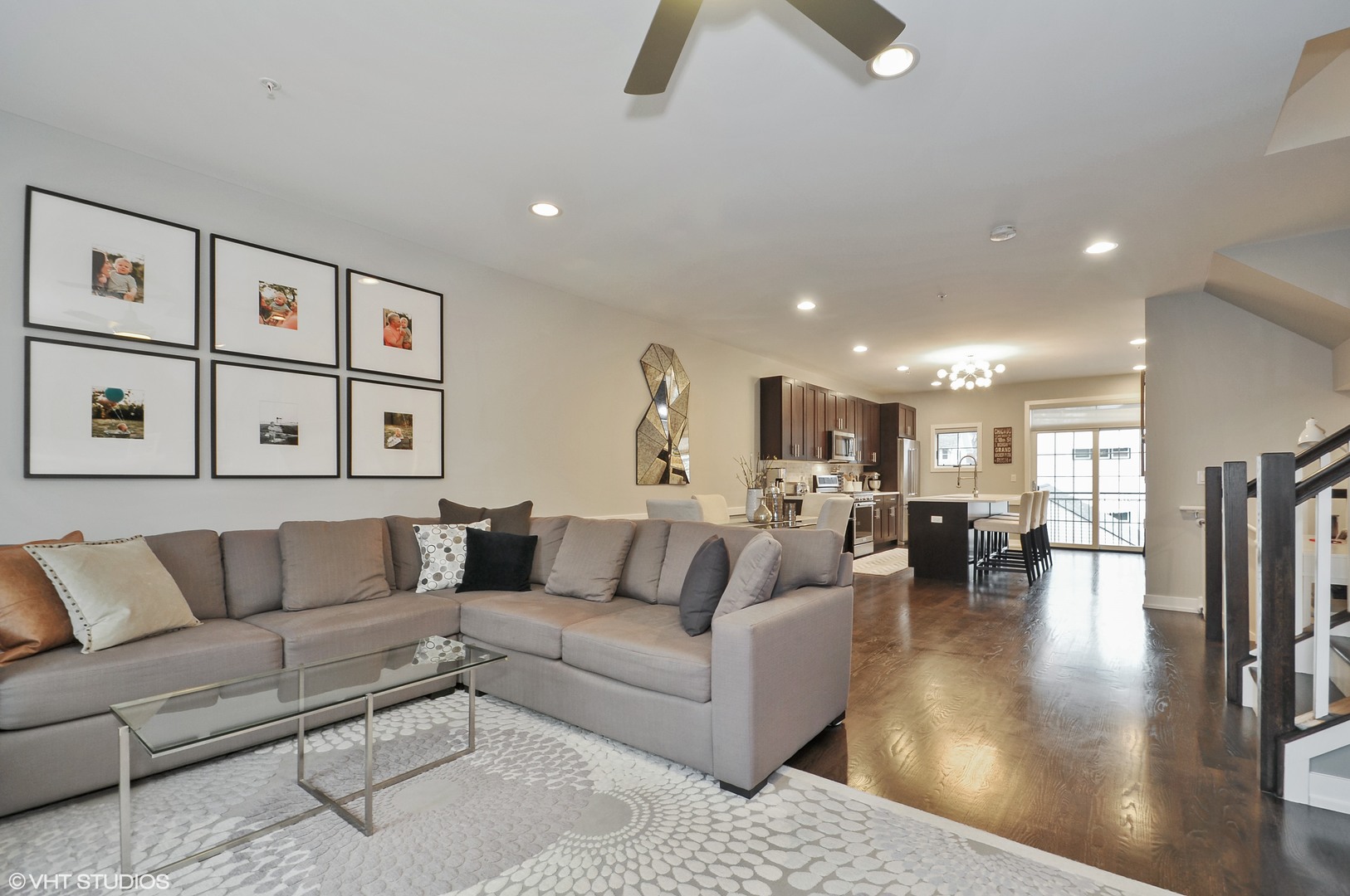 327 Chestnut Lane Oak Park, IL 60302 - Photo 6 of 24