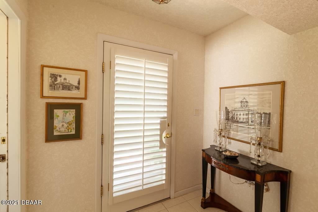 600 North Riverside Drive Edgewater, FL 32132 - Photo 28 of 53 600 N Riverside Dr