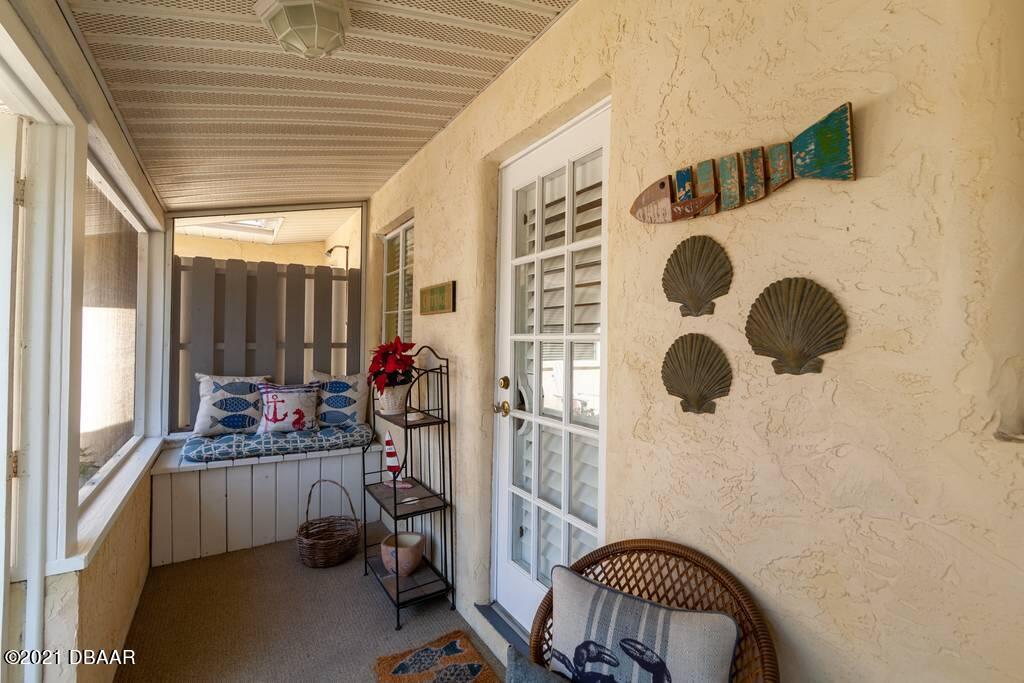 600 North Riverside Drive Edgewater, FL 32132 - Photo 6 of 53 600 N Riverside Dr
