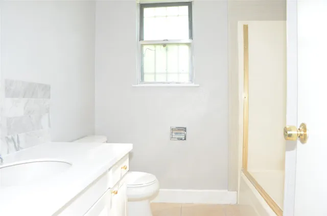 $1,900 | 6502 Briar Terrace Drive, Houston, TX 77072