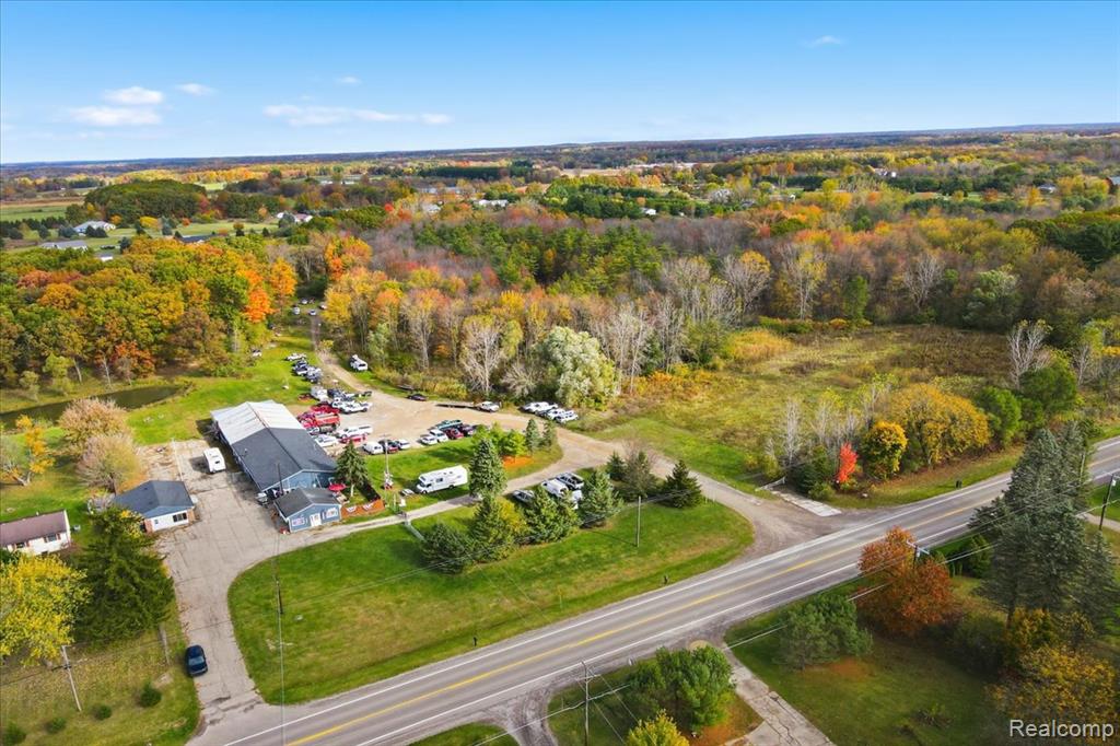 4718 Davison Road Lapeer, MI 48446 - Photo 25 of 36