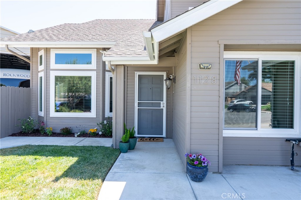 1128 Golf Place Paso Robles, CA 93446 - Photo 3 of 47