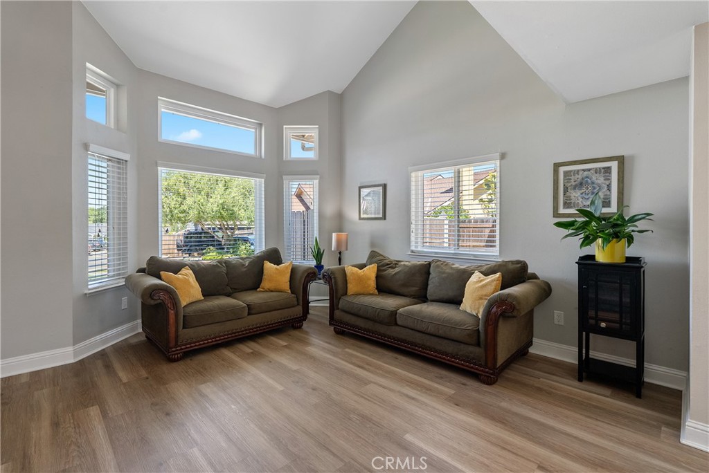 1128 Golf Place Paso Robles, CA 93446 - Photo 6 of 47