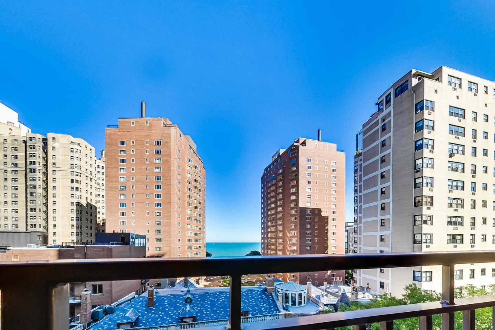 1350 North Astor Street, Unit 9B Chicago, IL 60610 - Photo 22 of 25 a view of a building from a balcony
