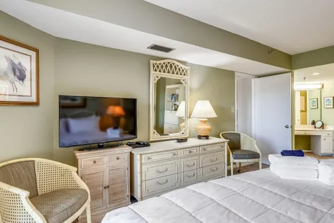 $550,000 | 506 Gulf Shore Drive, Unit 617, Destin, FL 32541