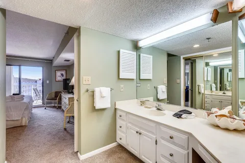 $550,000 | 506 Gulf Shore Drive, Unit 617, Destin, FL 32541