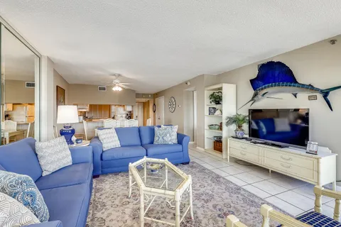 $550,000 | 506 Gulf Shore Drive, Unit 617, Destin, FL 32541