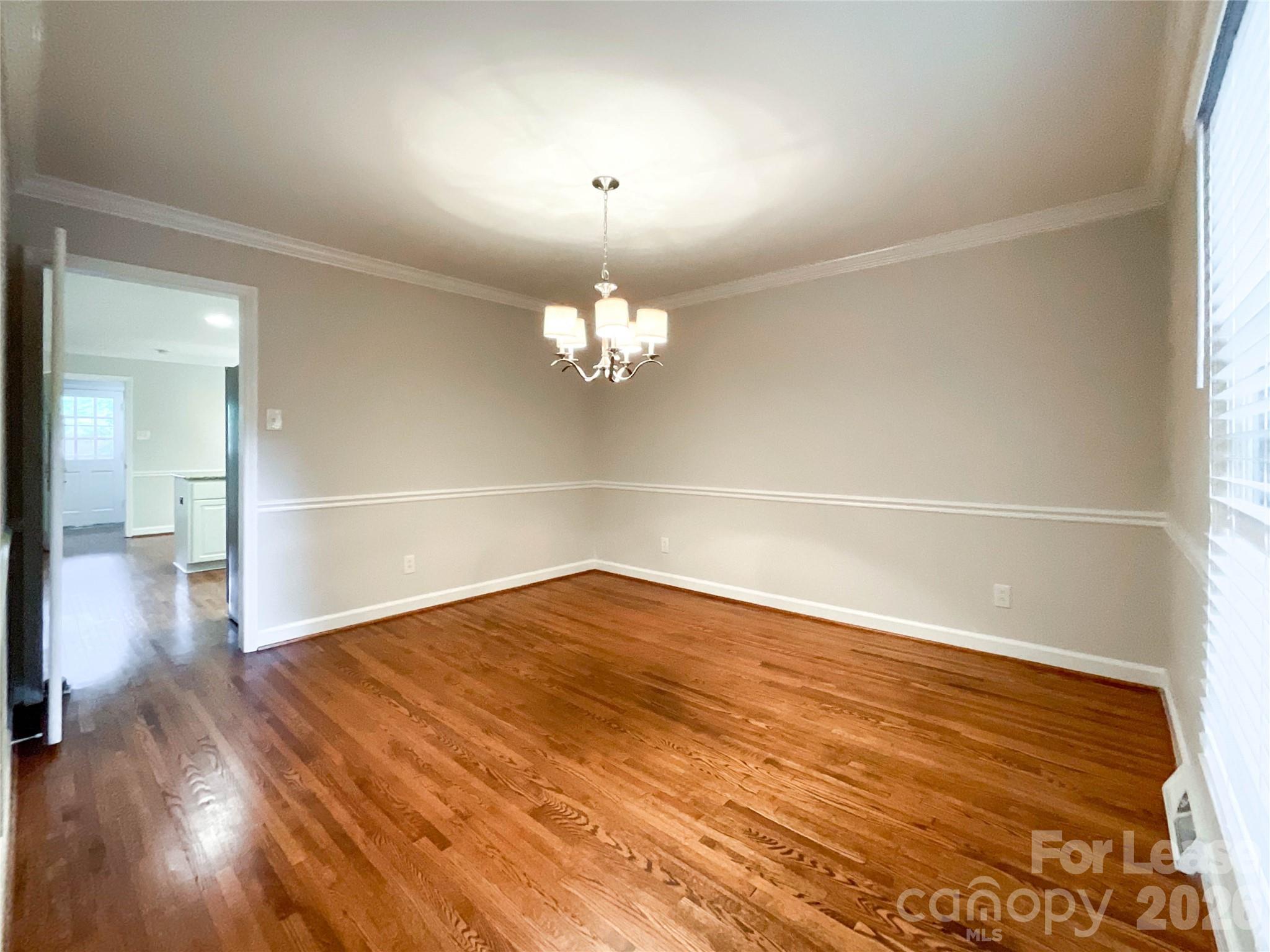 731 Ashmeade Road Charlotte, NC 28211 - Photo 3 of 21